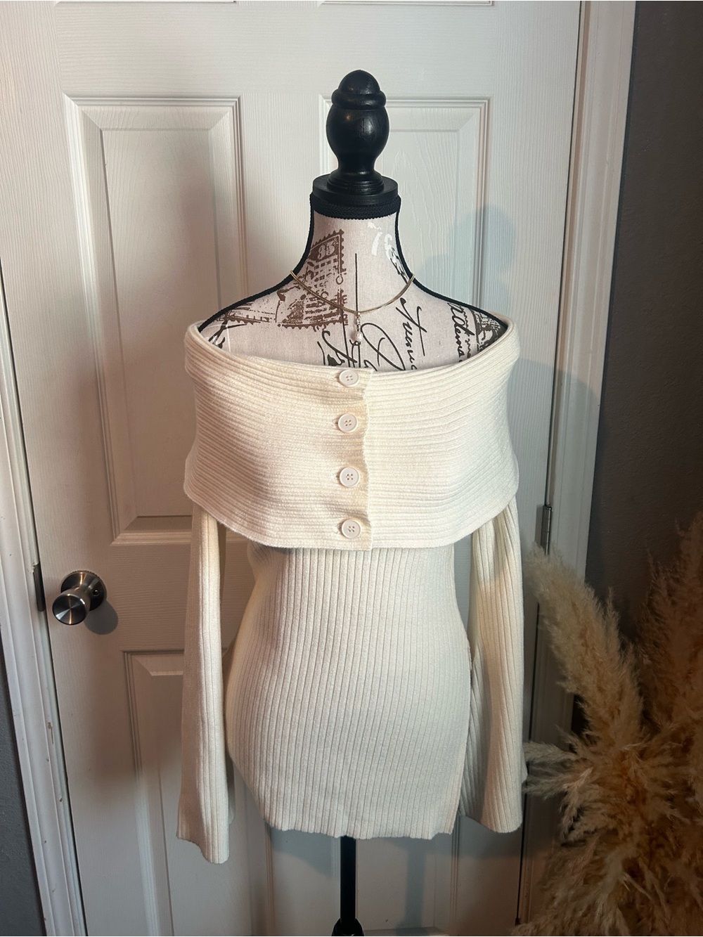 Off-Shoulder Ribbed Knit Sweater - Cream